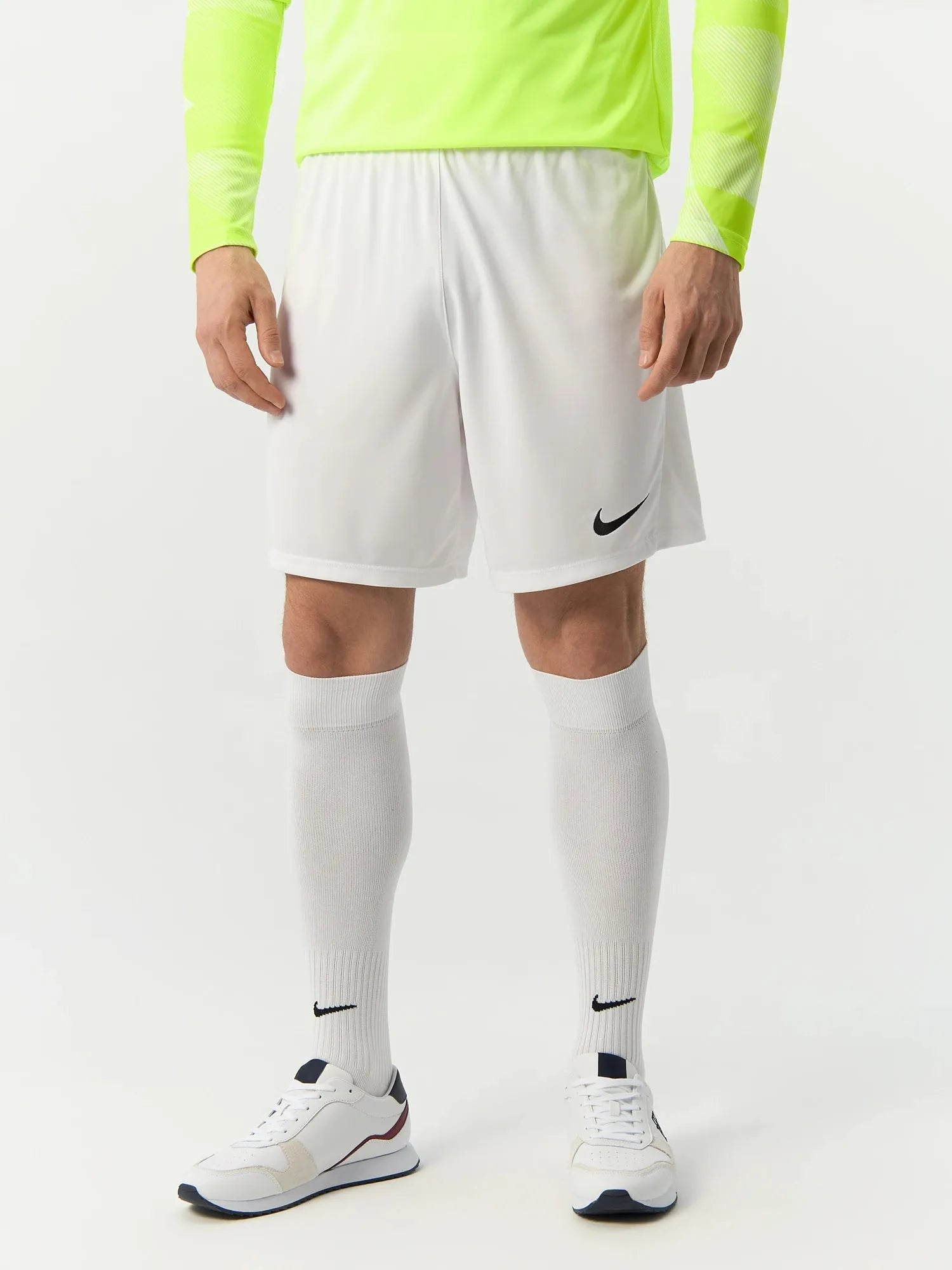 Custom Soccer and Futsal Shorts Australia | Empulse