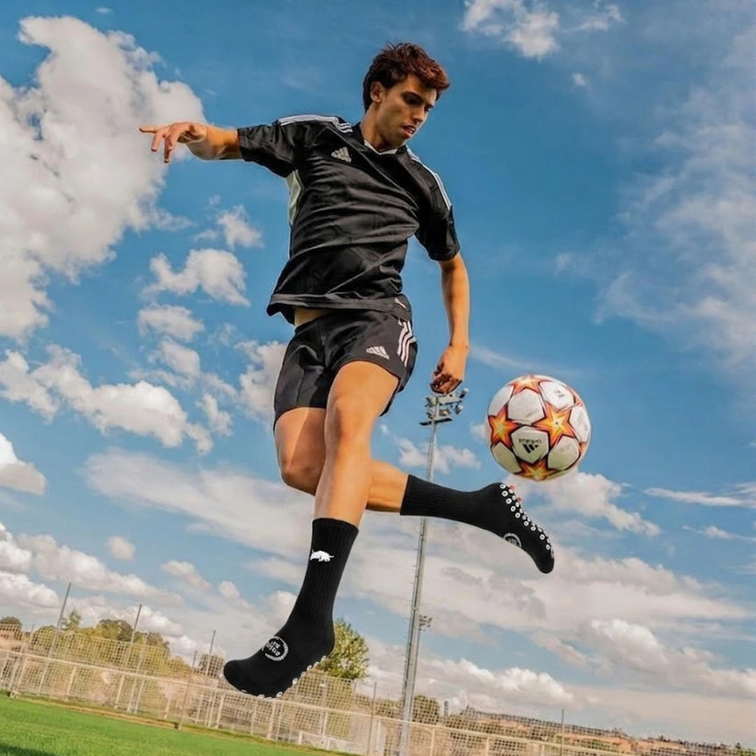 El Toro Soccer Player with Black grip socks