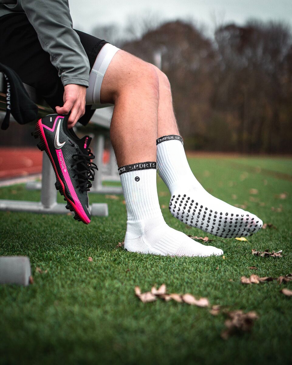 Empulse™ Grip Socks Pro White With Football Boots