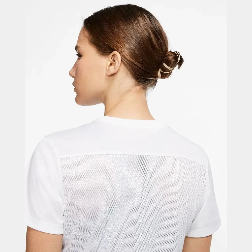 Back close-up highlighting breathable mesh design of Nike Women's Park 7 Jersey