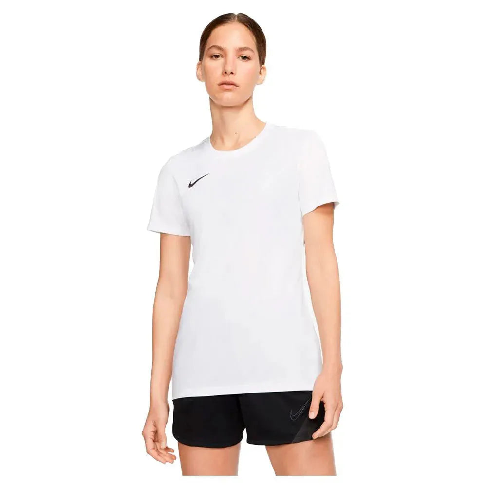Full-body view of model wearing Nike Women's Park 7 Jersey in white with black shorts