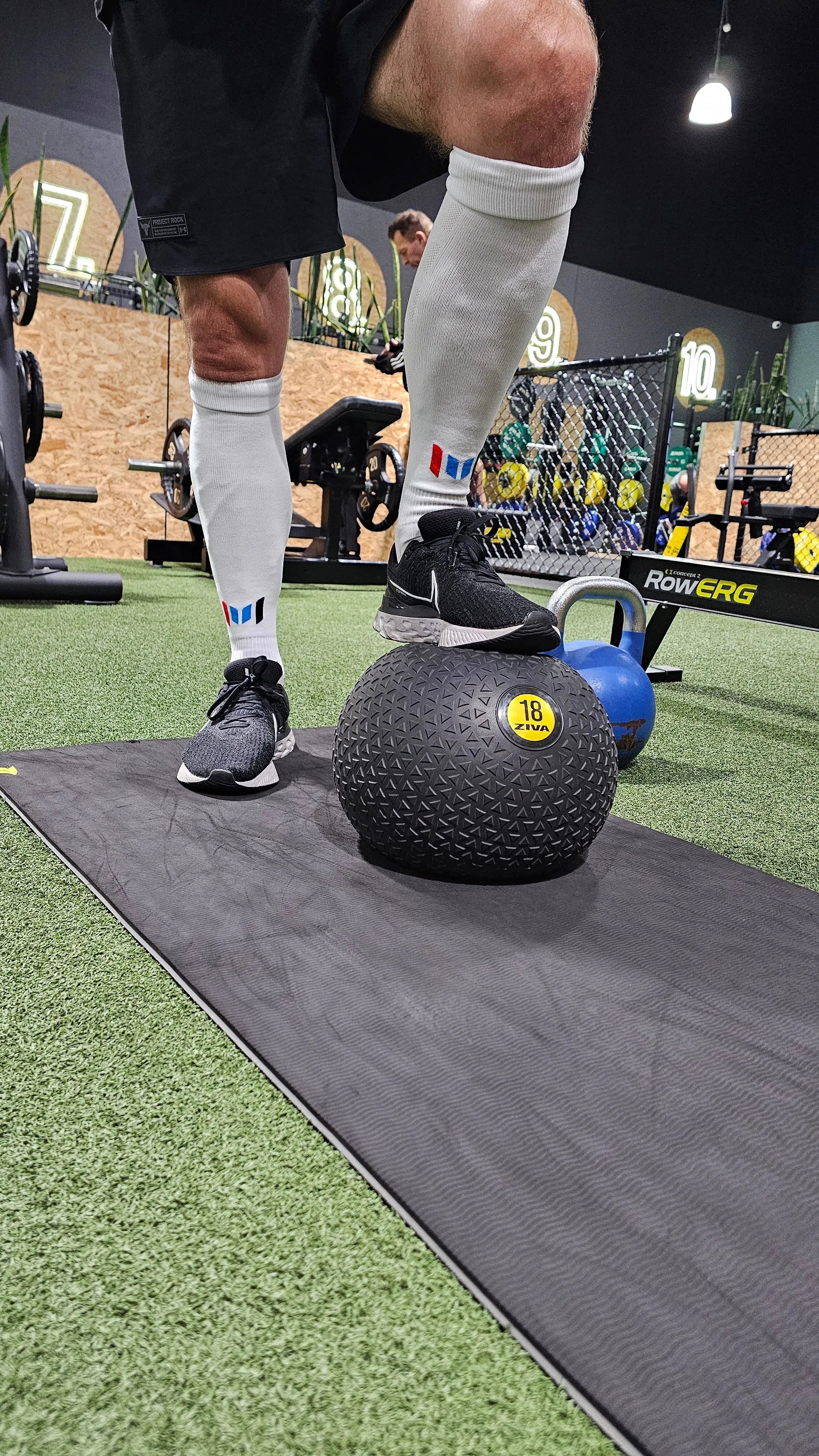 Knee-high Socks 7-12 US | ACE25